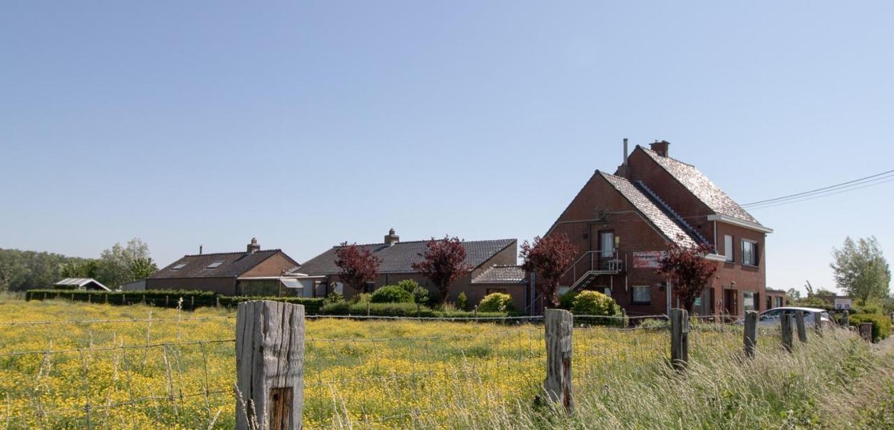 Vakantiehuis Loft Andre Leke エクステリア 写真